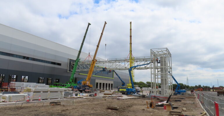 Elevated link bridge - Tubecon
